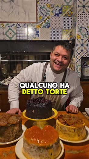 Torte che non seguono le regole. 🧀🔥 🍷 Erborinato di vaccino affinato nel Primitivo di Manduria, con amarena e visciole ☕️ Erborinato di vaccino affinato nel caffè, con arance candite 🍸 Erborinato di capra affinato nel gin, con limone candito, cannella e menta 🥃 Erborinato di vaccino affinato nel rum, con albicocche 📍 Ti aspettiamo ad Ariano Irpino, Contrada Santa Barbara, 1!