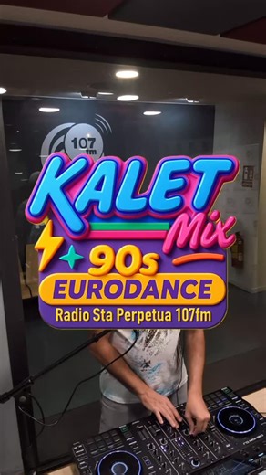 Escucha la sesion completa en Ivoox https://go.ivoox.com/sq/2284662 Listen the complete session on Ivoox https://go.ivoox.com/sq/2284662 #eurodance #90smusic #remembermusic #livesession #tardeo hace 1 min | Kalet Mix | Facebook