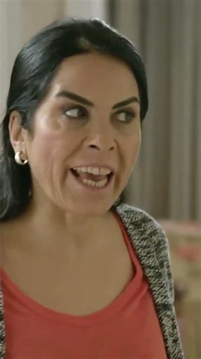 Кериман Не Разрешает Гюльсерен Войти В Дом - Вдребезги #shorts