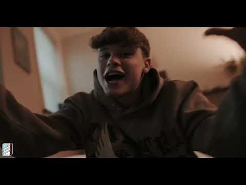 Wavy - Fake Vibes (Official Music Video)