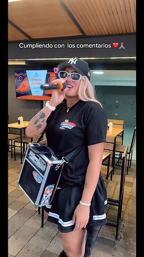 Sígueme 🫶🏼🥰🙏🏽 #artista #music #cantante #karolg #viral #fyp #reggaeton #venezuela #colombia #parati | Dread Queen