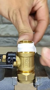 5.5K views | Be sure to remember this trick! How to make a reliable sealing of a threaded connection? #ThreadedConnection #SealingTips #DIYTricks #HomeImprovement #plumbinghacks | Happy series | Facebook