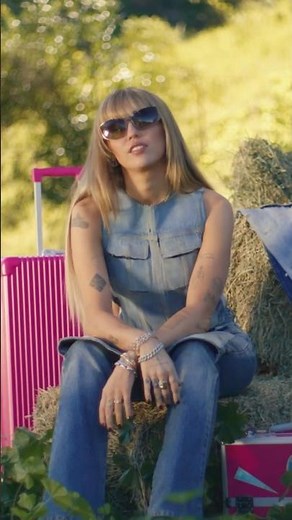 Miley Cyrus - Younger You (From the "Hannah Montana 20th Anniversary Special")
