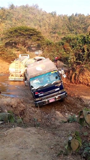 Extreme Truck Skills That Will Shock You 🔥#offroad #truck #JCBvideo #viral #tractor #jcb #bulldozer