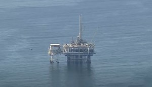 Huntington Beach Reaches Controversial Settlement for 2021 Oil Spill