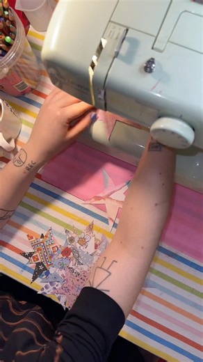 easy diy star garland room decor! 💫