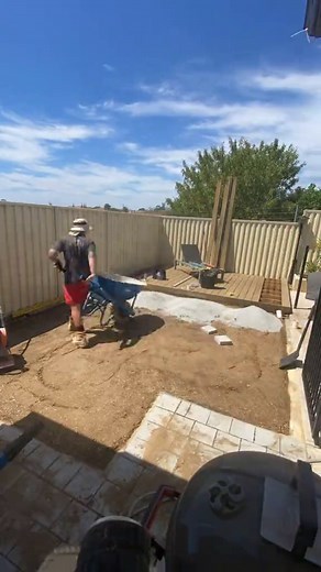 Artificial Grass Installation Guide: Watch and Learn!