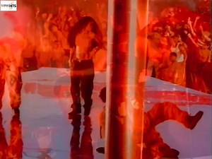Aaliyah - Hot Like Fire (Timbaland's Groove Mix) (ft. Missy Elliot) (1997) | Taha Eldin