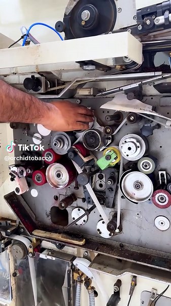 Efficient Mark 9 Cigarette Making Machine Overview