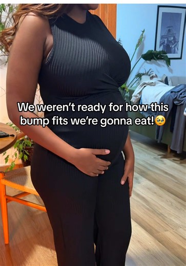 Stylish Maternity Wear: Bump & Beyond Package