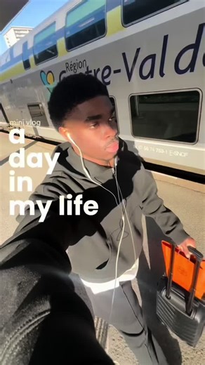 Welcome to the life of an interior architecture student and young entrepreneur🚀 Ig: Yasssk.9 #vlogs #decoration #lifestyle #interiordesign #entrepreneur