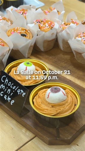 🎃 It may still be fall, but we’re ready for winter! Join us on Friday, November 7, and Saturday, November 8, for our brand-new Frosty on First winter-themed event! This Celebration of Lights kick-off will feature synthetic ice skating, an inflatable snowman bouncy house, winter-themed inflatables, live reindeer, Christmas movies in Pocket Park, s’mores stations, and so much more. We cannot wait to see you on First Street in La Salle next weekend! ❄️☃️ #LiveItUpLaSalle #LaSalleIllinois #EnjoyIll