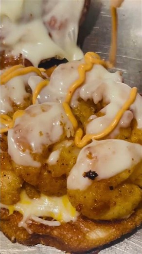 I Should NOT Be Trusted With Bang Bang Shrimp Grilled Cheese 🍤🧀