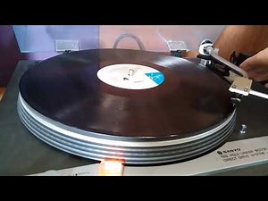 pulpandvinyl Sanyo Turntable TP 929 Sansui 200 Receiver
