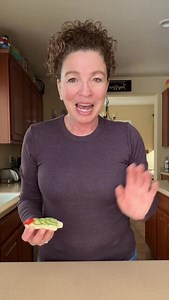 https://bellyfull.net/christmas-tree-cucumber-sandwiches/ Easy, delicious, fun & festive Christmas Tree Cucumber Sandwiches!🎄🥒🥪 | Belly Full