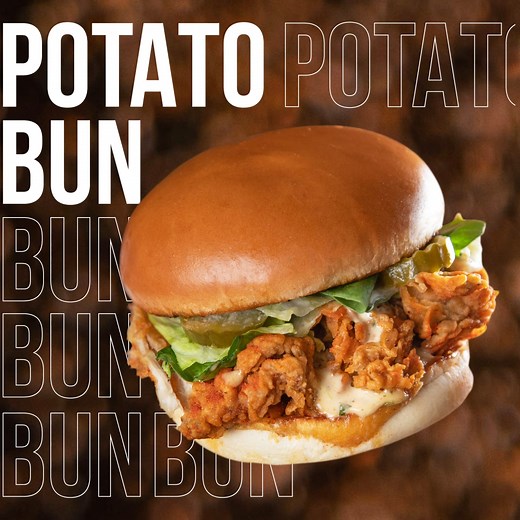 1.6K views · 32 reactions | Our Double Crunch Burger is a must-try! Made out of crunchy chicken, topped with our special sour chili sauce, and served in a soft potato bun  #Roadster #ShareTheLove #DoubleCrunch #BurgerMonth | ROADSTER DINER | Facebook