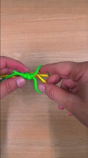 How to Tie a Loop-to-Loop Knot for Strong Leader Connections