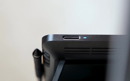 【快速入门指南 | Wacom Cintiq Pro 16 (2021)】开箱使用