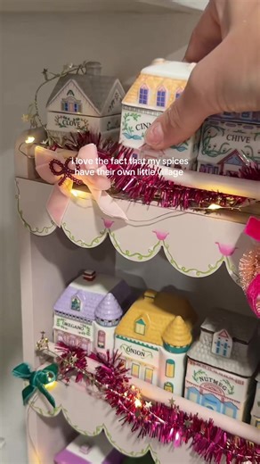 I wonder if they have any beef with their neighbors 👀🏡👩‍🍳 lolol #lenoxspicevillage #whimsy #baking #cozyhome #fyp