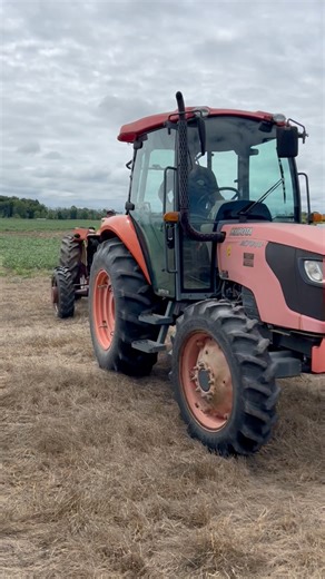 Register and bid in the Hilton NY Farm Auction that’s happening now at MoyerAuction.com. Tag and share with your local farmers! #FarmAuction #tractorsforsale #AuctionsWork | Moyer Auction & Estate Co.
