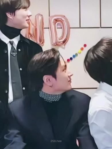 they're so unserious 😭 #enhypen #ni_ki #heeseung #ramyeonz