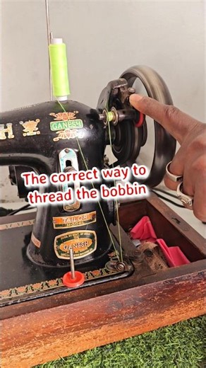 🧵The correct way to thread the bobbin #sewinghacks