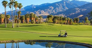 American Airlines caters to golfers with these routes