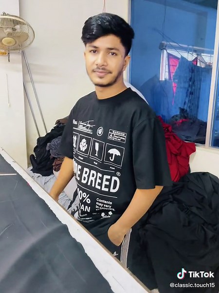 Winter Collection 2025: Classic Touch Sweatshirts