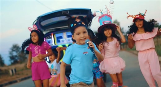 Conheça Arthur Gomes, o cantor mirim do hit "Piruliru Baby" - Acorda Cidade - Portal de notícias de Feira de Santana