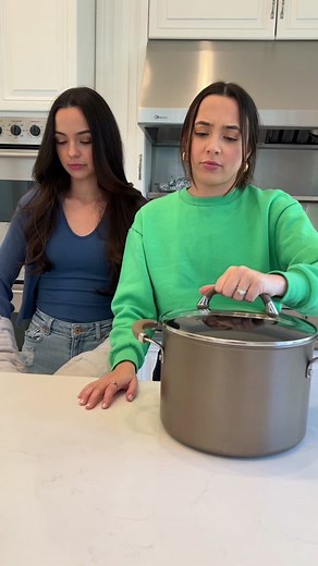 I cant believe that she did that… 😳 | Merrell Twins