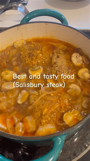 Homemade Salisbury Steak w/ mashed potatoes yummy food #tasty #youtubeshort