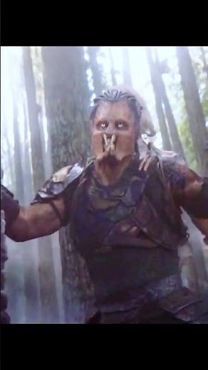 🦖 The Predator SAVED by a Feral Kid?! | Prey (2022)