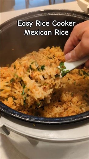 Rice Cooker Mexican Style Rice #cooking #cookingchannel #recipe #rice #food #cookingvideo