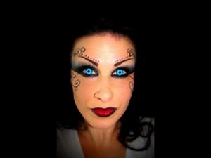 How to Create a macabre and beautiful dark fairy Halloween makeup look
