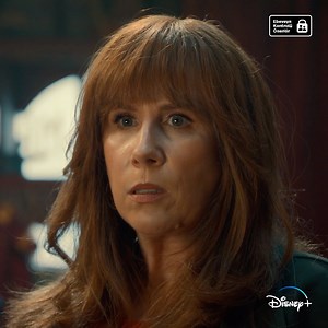 Bugünlerde TARDIS'te bir tuhaflık var. Orijinal içerik üçlemesinin ilk bölümü #DoctorWho: The Star Beast şimdi Disney ’ta. | Disney