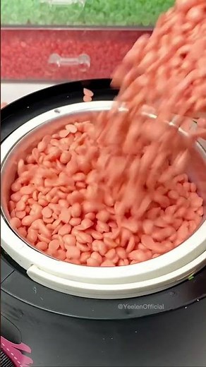 This is what need for a FULL BODY WAX! #waxing #wax #hardwax #hairremoval #asmr #yeelen #satisfying