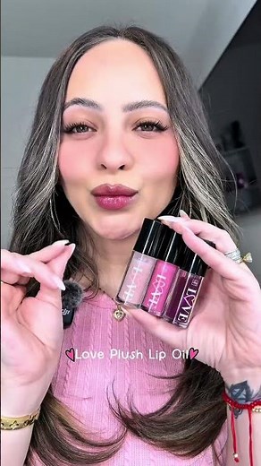 3 lip oils, 3 unique looks 💕 #avon #makeup #lipoil