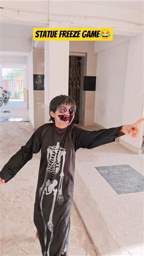 Statue Freeze Game 😂#shorts #relatable #comedy