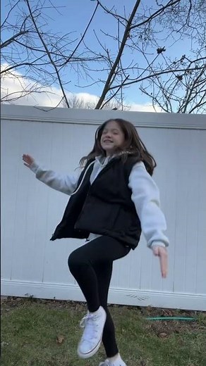 Church clap dance. #shorts #trending #dance #viral #fyp #churchclap #dancer