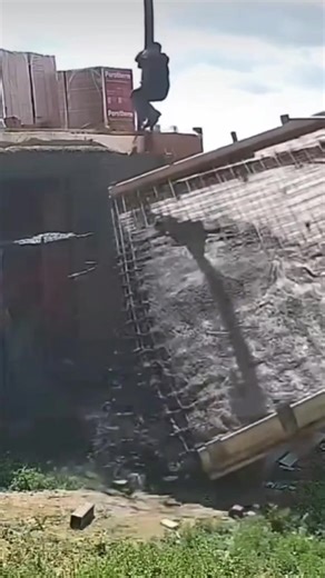 Construction failure#fyp #funny #funnyvideos #fail #construction | Construction Videos