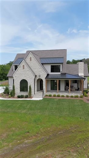 ReFresh Home: Interior Design on Instagram: "Here’s a closer look at the staging and finishes, thoughtfully completed and interior designed by Kara Blalock with Refresh Home from this summer! Lot 1, built by KB Builders, is just the beginning. We can’t wait to share what we have planned for Lots 2 and 3. Follow @rockinghamestates for more updates. ✨ Designed with purpose by Refresh Home 🪞 Refresh Homes | Home Design & Décor 📍 1276 Lewisburg Pike • Franklin, TN • 37064 (615) 472-1336 refresh-ho