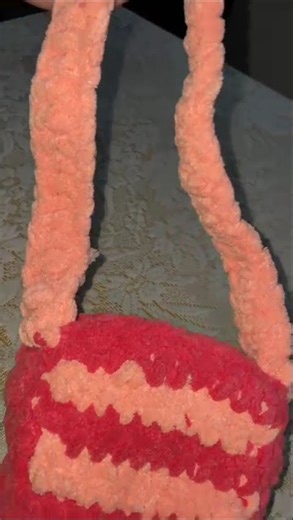 crochet mini purse 👛 👜 Hello, for more details please open me 🙏#crochet #crochet #crochetpattern