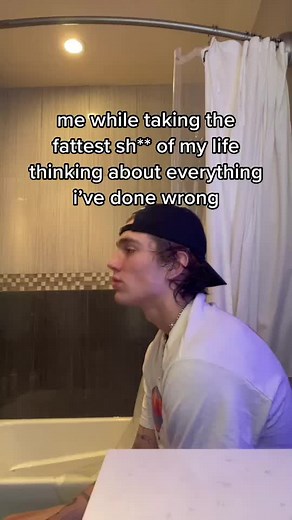 Hilarious Poop Moments That Will Leave You in Stitches