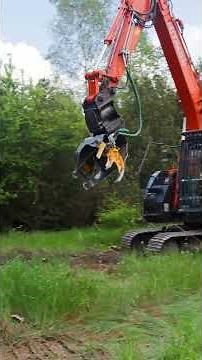 Big or small, doesn't really matter with the TMK 300 Next Gen tree shear