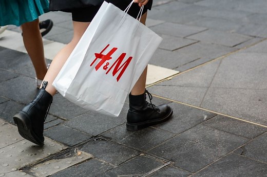New H&M returns rule sparks anger from customers – and it applies to everyone, even members - Netmums