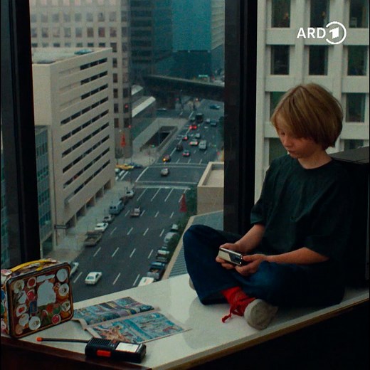 880 reactions · 165 shares | Zum 75. Geburtstag von Wim Wenders gibt es bei uns seine größten filmischen Highlights. ️  ⭐ | ARD Mediathek | Facebook