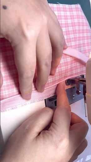 How to Use 2 Most Common Presser Feet on Your Sewing Machine