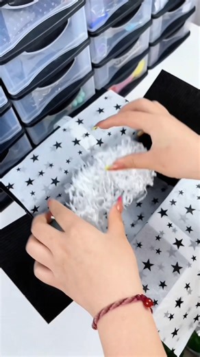 1.7M views · 37K reactions | Only pink勺 all girls must have one! you can custom your package at bio or message me殺 #safetykeychains #tiktokmademebuyit #foryouシ #womeninbusiness #asmrcommunity #fyp #selfdefensekeychain #custom #beauty #safety #Amazing | Lady’s home | Facebook