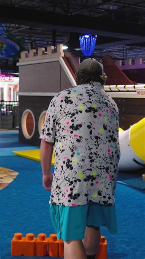 This was such a blast! Be sure to check this Sunday at 6pm EST for the full video. Big shout out to @malibujackselizabethtown for letting us have our putting games there. Give them some love if you are in the Elizabethtown KY area. @mvpdiscsports basket and @gatewaydiscsports Wizard Putter! #discgolf #discgolfdaily #discgolftips #fyp