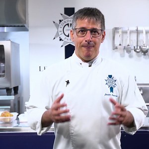 31 reactions · 3 comments | ¿Quieres aprender las recetas peruanas tradicionales? Entonces forma parte de nuestro taller presencial donde aprenderás recetas como papa rellena, leche de tigre, tamalito verde y más. Inicio: 18 de julio Conoce más del programa: https://bit.ly/3NUcWql Comunícate con un asesor: https://bit.ly/3CUJV7M | Programas de Educación Continua Le Cordon Bleu Perú | Facebook